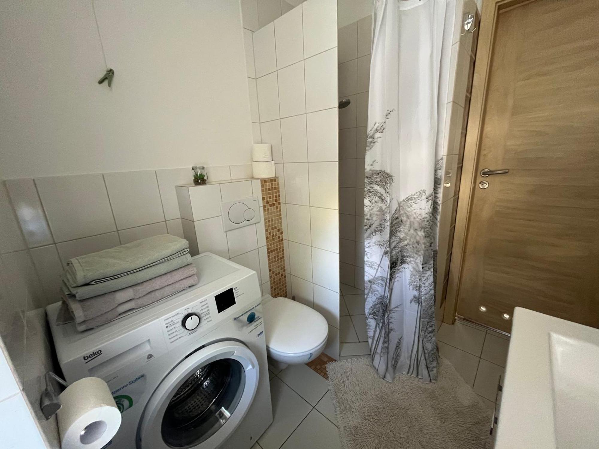 Apartamenty 2-Pokojowe Przy Molo Z Balkonami Gdynia Exterior foto